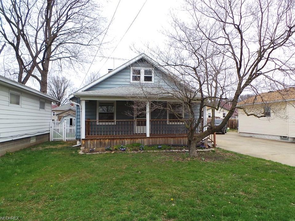 1st image of 1863 Ford Ave