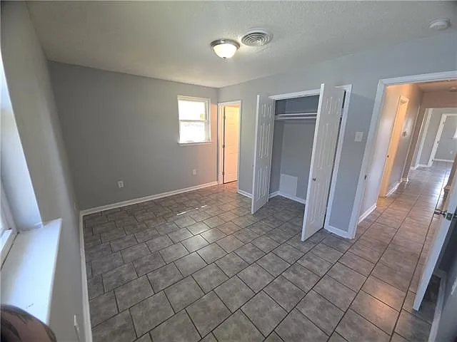 1684 Lauradale Dr — Photo 10