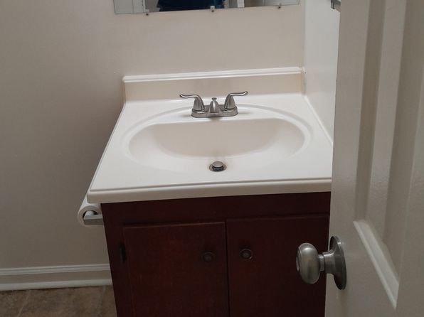 6821 Village South Dr #7