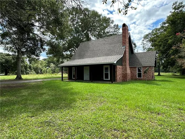 1444 Highway 1179, Plaucheville, LA 71362