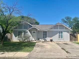 4747 Swann Ln, Kirby, TX 78219
