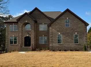 225 Limbaugh Valley Dr, McDonough, GA 30252
