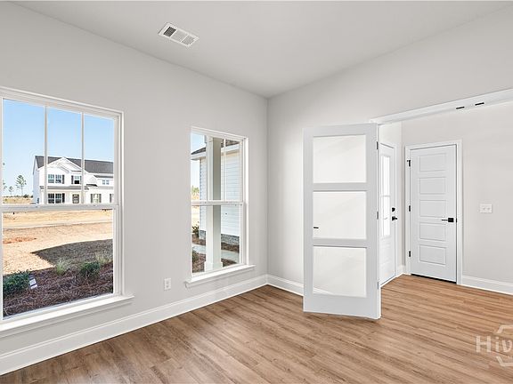 3rd image of 207 Manchester Dr., Lot 10