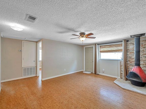 5th image of 655 2nd Ave N