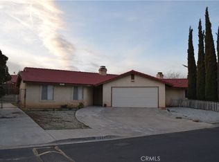 10334 Shahaptian Ave, Hesperia, CA 92345