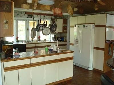 3rd image of 808 Red Mill Dr