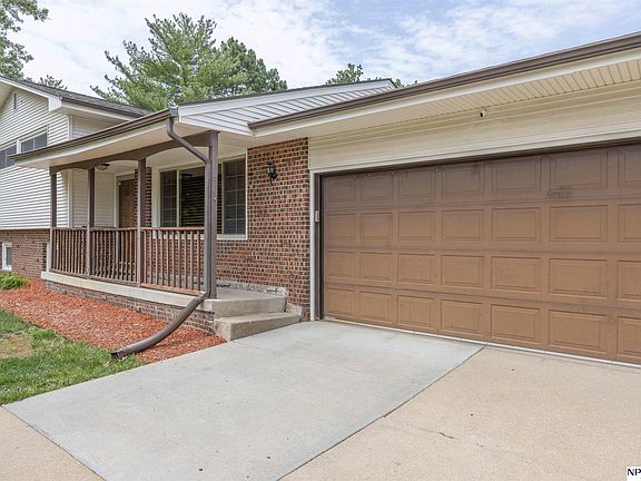 3rd image of 8020 Sandalwood Dr
