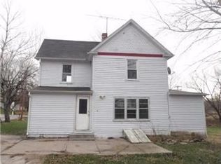 304 S Jackson St, Freeman, MO 64746