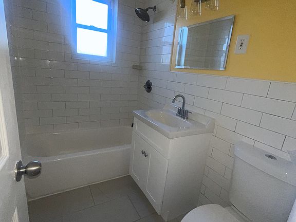 4th image of 2739 Hering Ave Floor 2