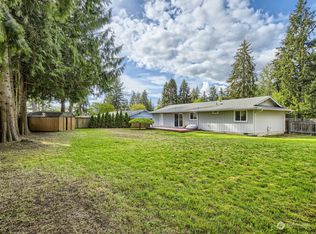 20645 NE 76th Pl, Redmond, WA