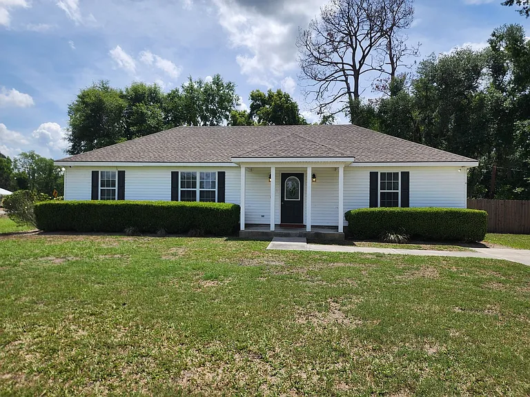 2882 Copeland Rd — Photo 1