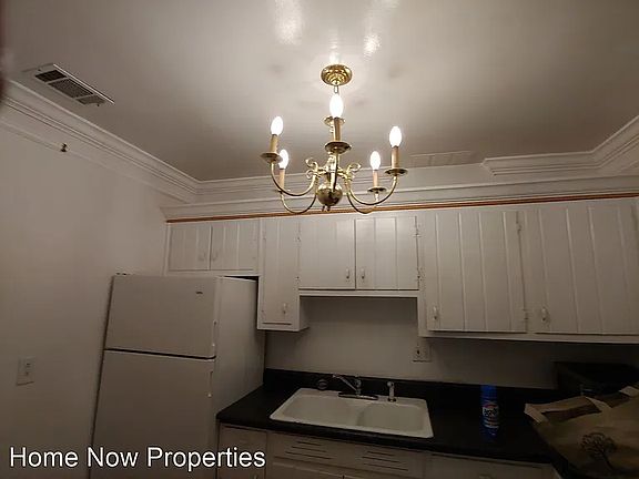5th image of 1352 North Ave NE APT 7