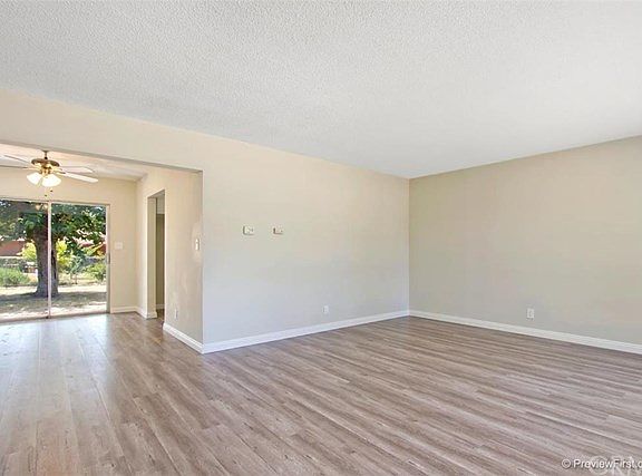 3rd image of 1061 E Whittier Ave