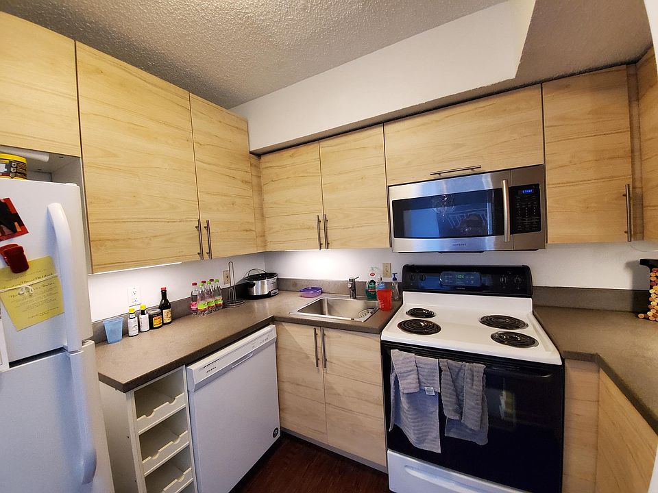 1st image of 8817 Wrenwood Ln