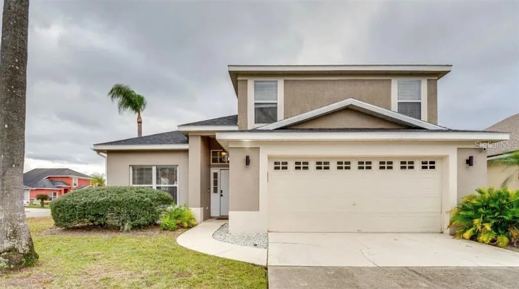4 bed, 3.0 bath, 1874 sqft, $2,900 — Photo 1