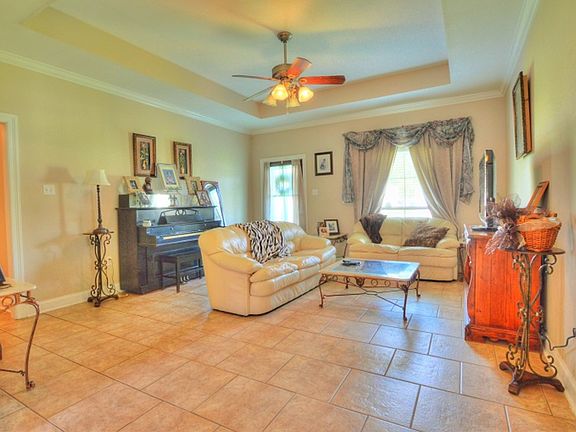 2nd image of 41038 Villa Ct S