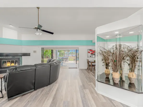 817 SE Streamlet Avenue, Port St Lucie, FL 34983