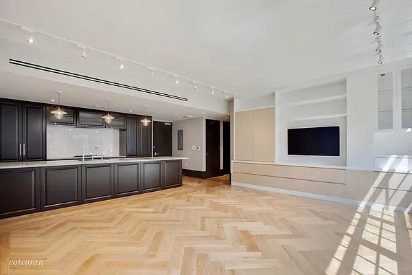 Sold by Corcoran | media 1