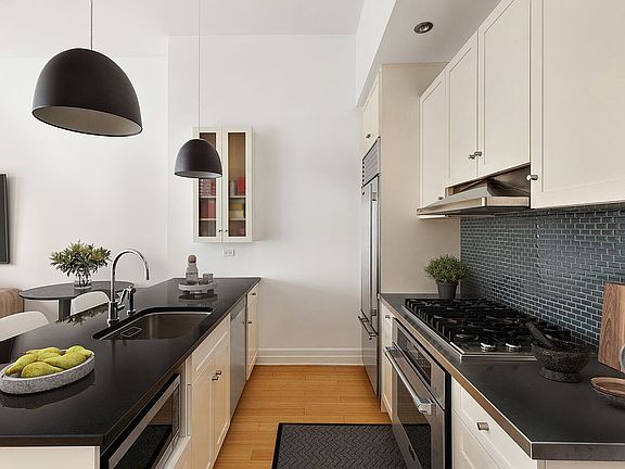 5th image of 110 Livingston St APT 6K