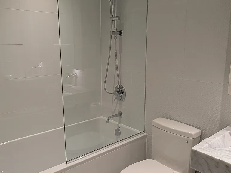 11 Yorkville Ave #1108 — Photo 17