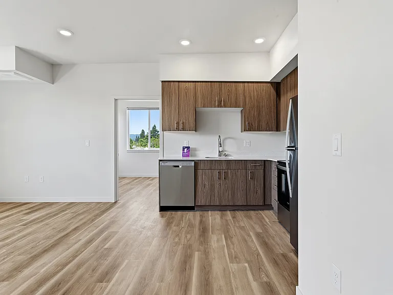 Evergreen Peak Apartments — Photo 50