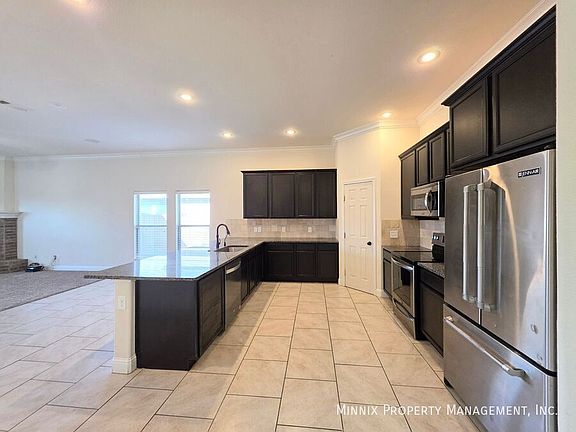 3rd image of 9411 Sedona Ave
