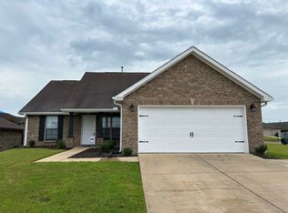 3253 Earlcastle Dr, Southaven, MS 38671