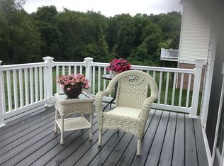 272 Overlook Ct, Coraopolis, PA 15108