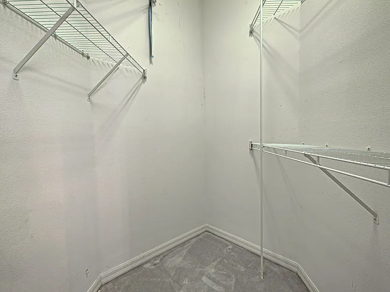 910 Bramley Ct #6 — Photo 22