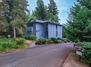 16700 SW Gleneagle Dr APT 69I, Sherwood, OR 97140