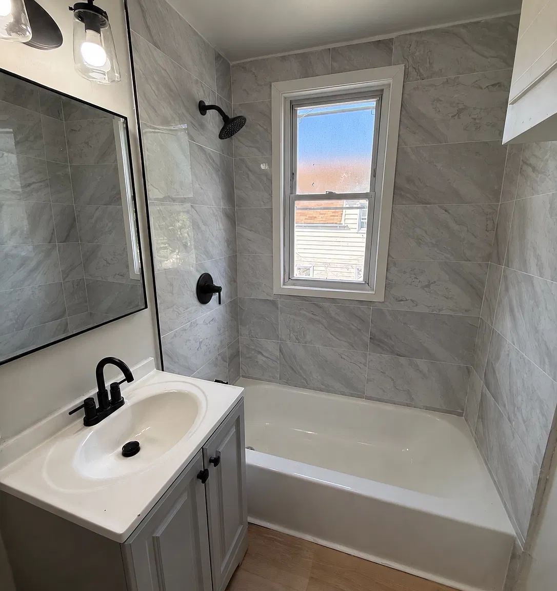 2 bed, 900 sqft, $1,495 — Photo 2