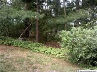 9 Quincy Dr, Whiting, NJ 08759