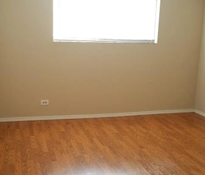 S Linden Ct — Photo 35