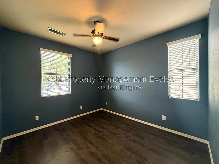5640 W Kowalsky Ln — Photo 11