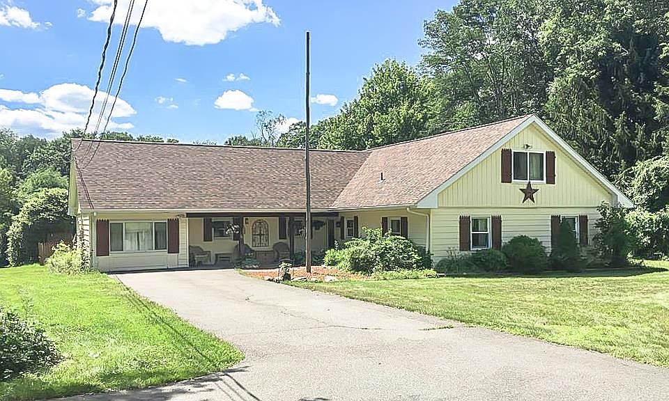 Newer roof, handicap access