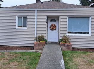 1720 Snyder Ave, Bremerton, WA 98312