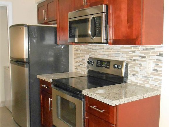 3rd image of 9999 Summerbreeze Dr APT 1008