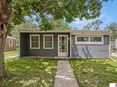 2221 N 32nd St, Lincoln, NE, 68503