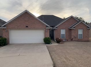 3629 Old Dornick Dr, Jonesboro, AR 72405