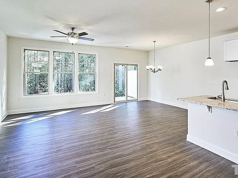 1028 Navigon Dr #1 — Photo 8