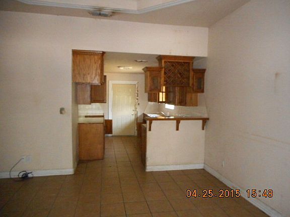2nd image of 9173 Moyse St