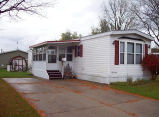 131 Parkway Dr, Davison, MI 48423