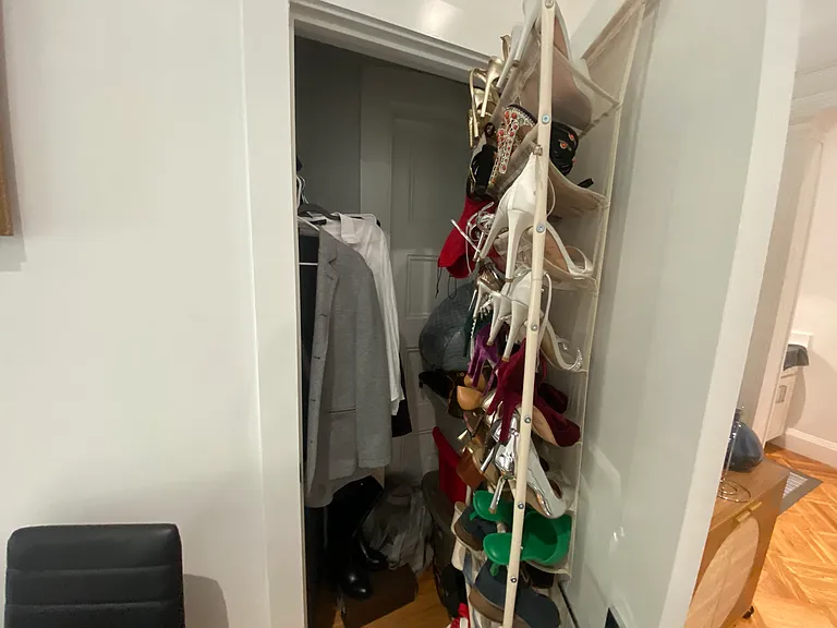 23 Regent Cir #1 — Photo 10