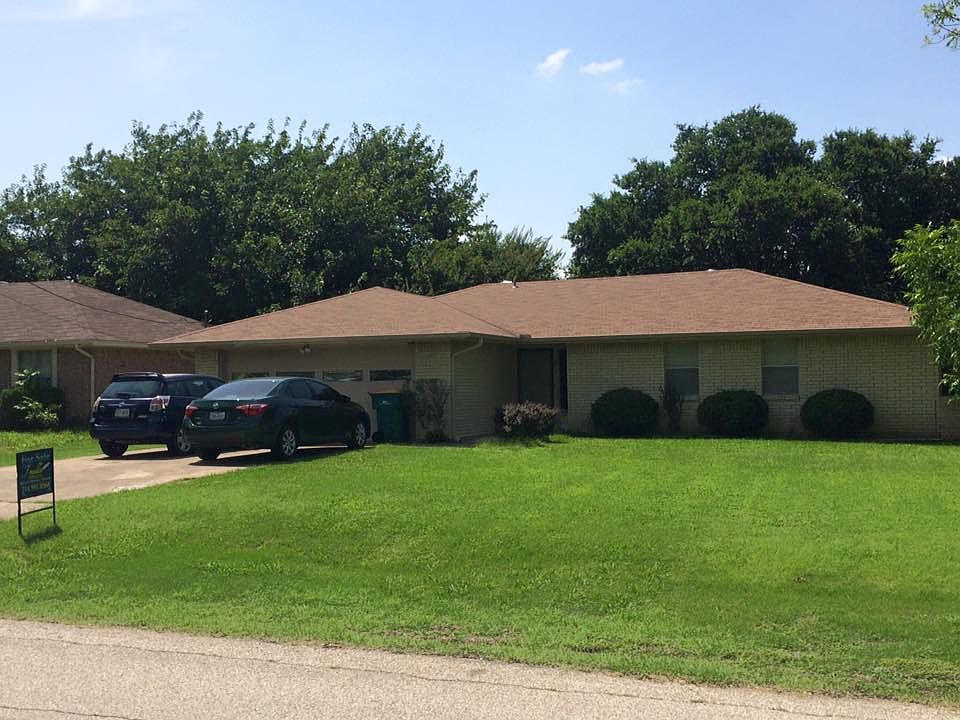 1st image of 812 Dogwood Dr
