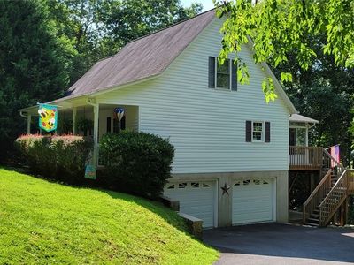 178 Cranberry Hills Lane, Fleetwood, NC, 28626