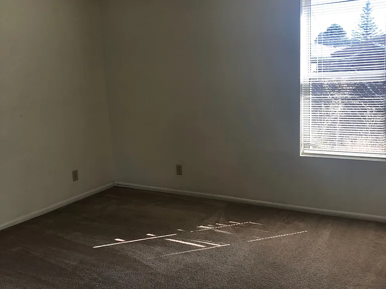 2908 N Ellen St #2 — Photo 5