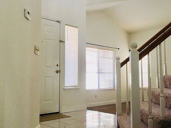 4th image of 4300 Banchory Ct