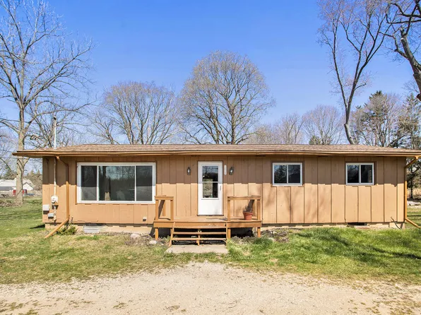 851 E Green St, Marshall, MI 49068