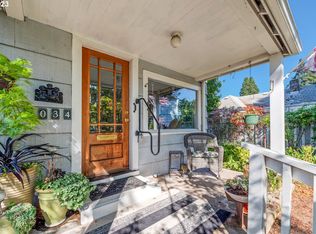 1034 L St, Springfield, OR 97477