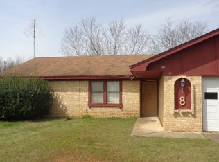 8 Evergreen St, Nashville, AR 71852